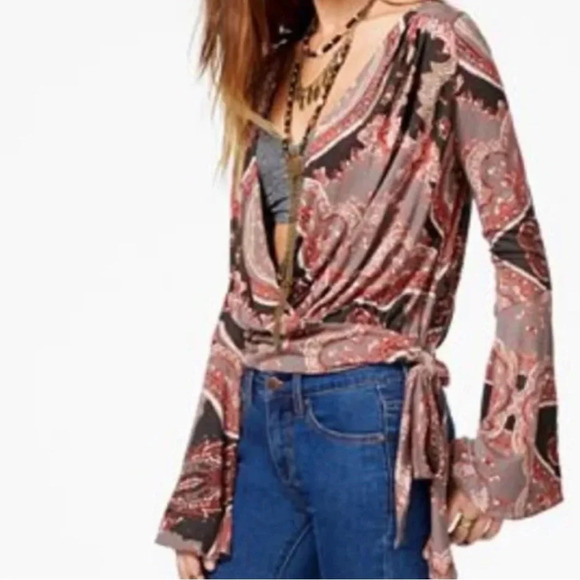 Free People Fiona boho wrap, bell sleeve top Medium - Picture 1 of 9